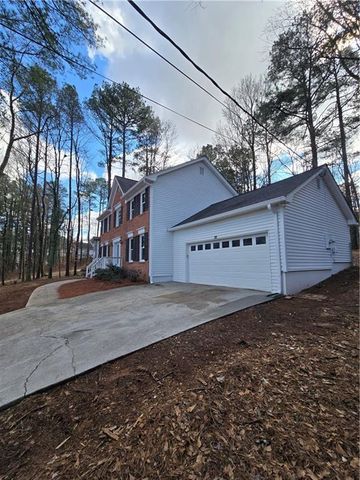 535 Woodrow Drive, Lawrenceville, GA 30043
