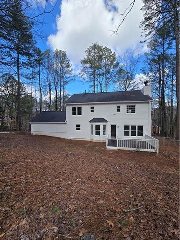 535 Woodrow Drive, Lawrenceville, GA 30043