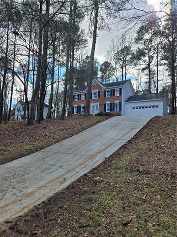 535 Woodrow Drive, Lawrenceville, GA 30043