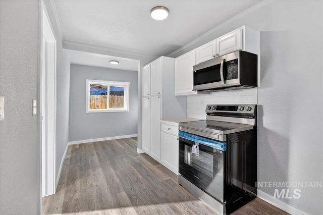 119 Holly St, Caldwell, ID 83605