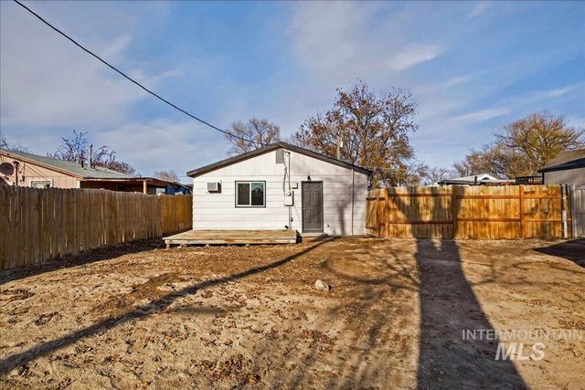 119 Holly St, Caldwell, ID 83605