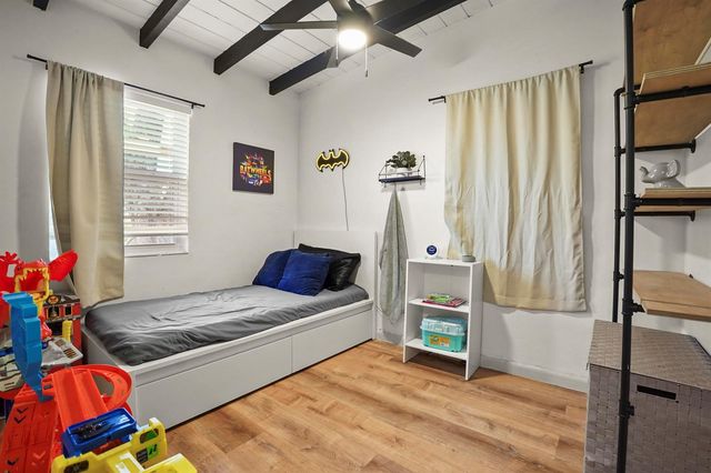1657 Lauderdale Manor Drive, Fort Lauderdale, FL 33311