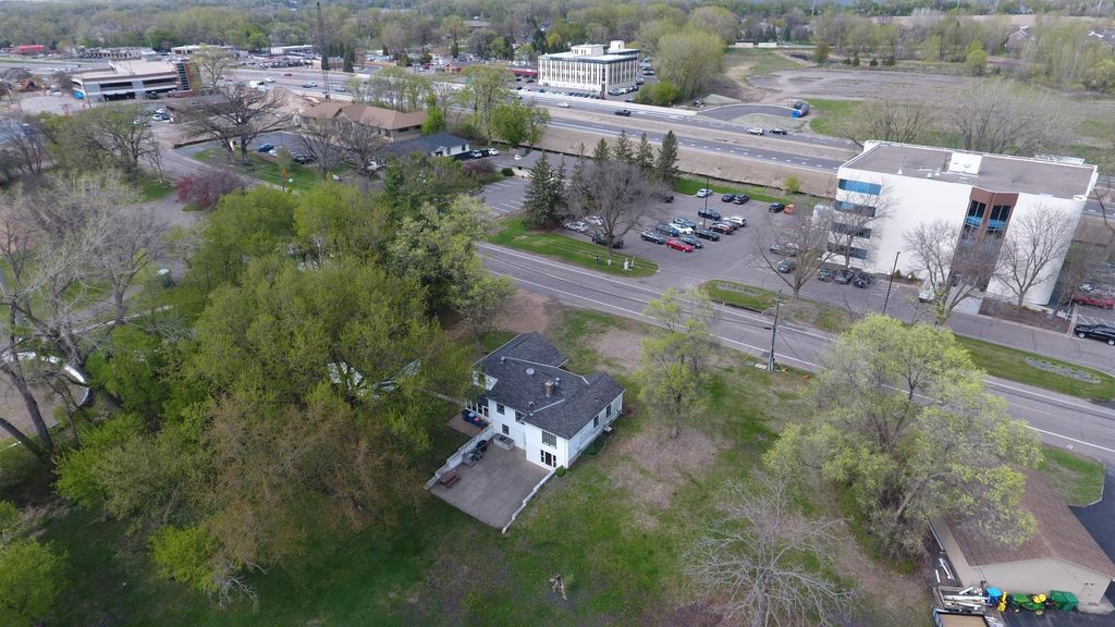 10715 Old County Road 15, Plymouth, MN 55441 — photo 2