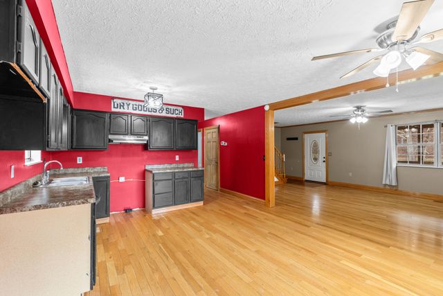 51 Rayburn Lane, Olive Hill, KY 41164