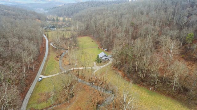 51 Rayburn Lane, Olive Hill, KY 41164