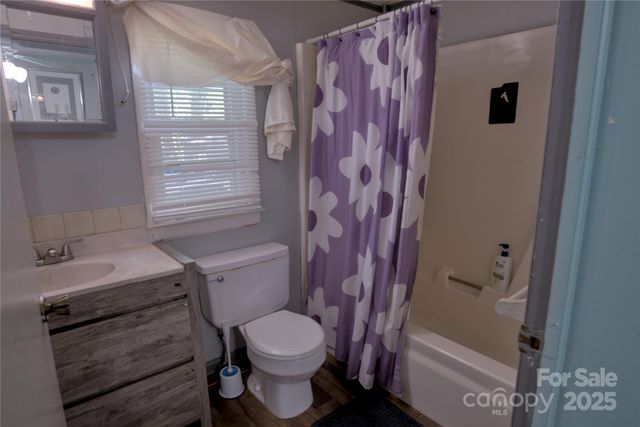 515 Upper Spencer Mountain Road, Stanley, NC 28164