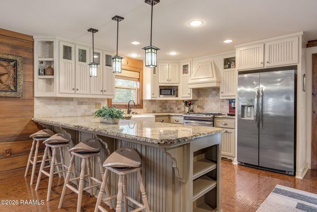 817 Omega Drive, Lafayette, LA 70506