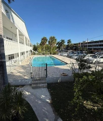 1471 NE 170th Street 123A, North Miami Beach, FL 33162