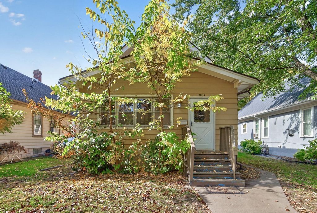 1007 Victoria Street N, Saint Paul, MN 55103 — photo 2