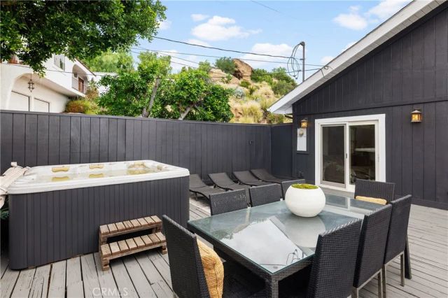 8462 Hillcroft Drive, West Hills, CA 91304