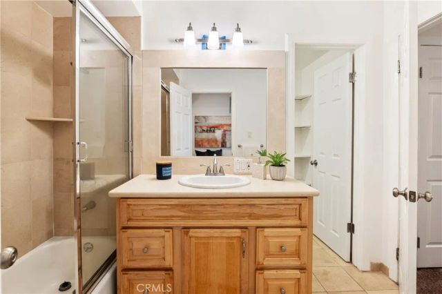 8462 Hillcroft Drive, West Hills, CA 91304