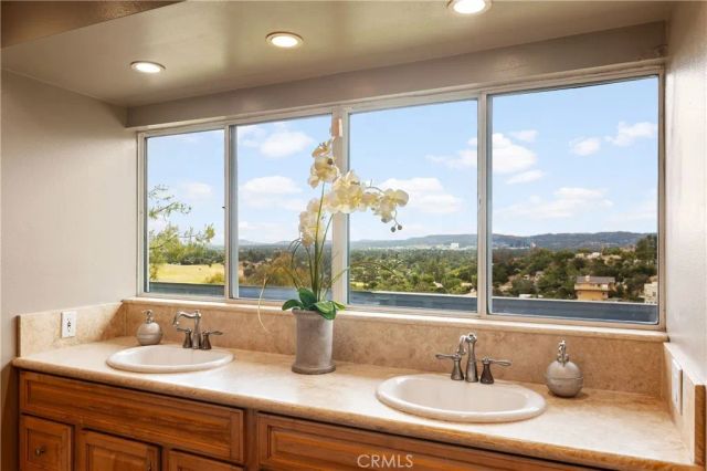 8462 Hillcroft Drive, West Hills, CA 91304