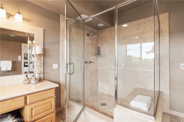 8462 Hillcroft Drive, West Hills, CA 91304