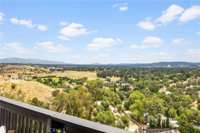 8462 Hillcroft Drive, West Hills, CA 91304