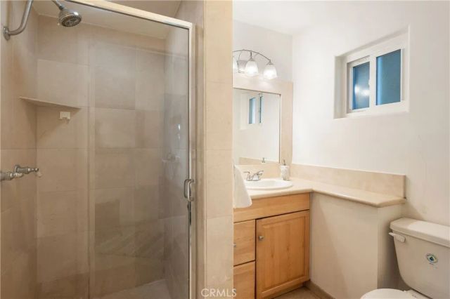 8462 Hillcroft Drive, West Hills, CA 91304