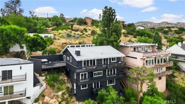 8462 Hillcroft Drive, West Hills, CA 91304