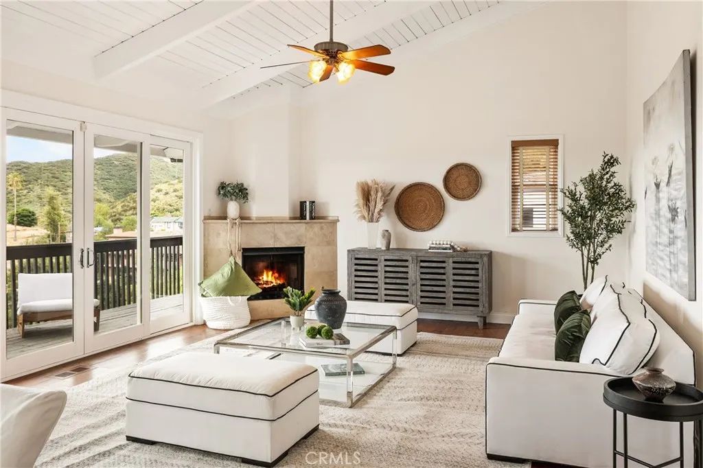 8462 Hillcroft Drive, West Hills, CA 91304