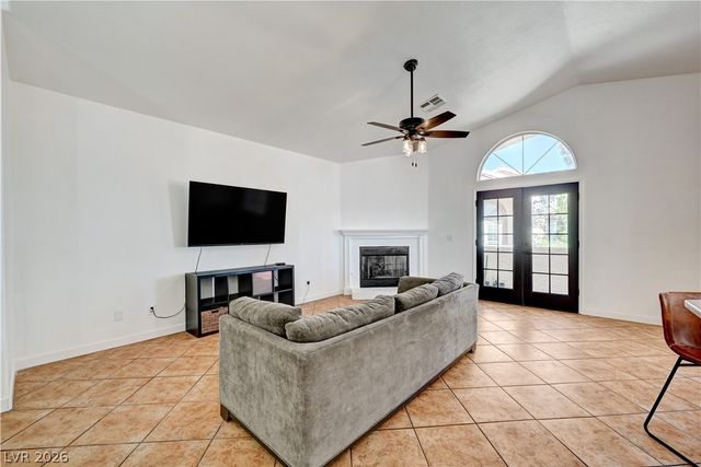 8301 Boseck Drive 238, Las Vegas, NV 89145