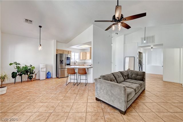 8301 Boseck Drive 238, Las Vegas, NV 89145