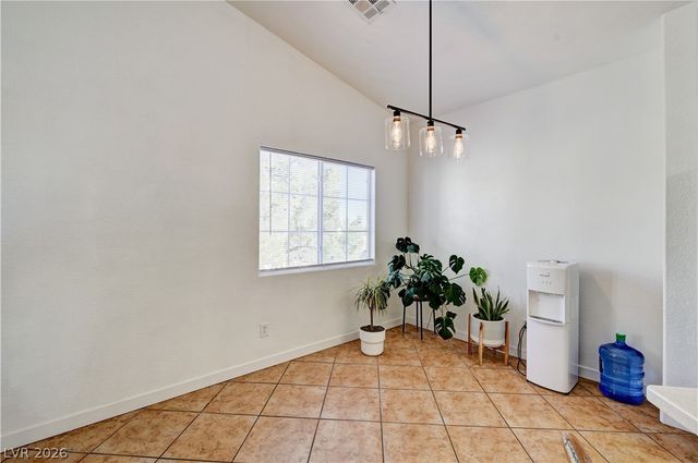 8301 Boseck Drive 238, Las Vegas, NV 89145