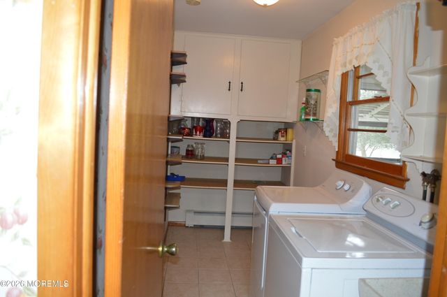 211 Wells Mills Road, Waretown, NJ 08758