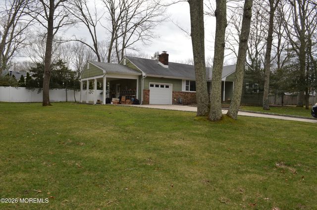 211 Wells Mills Road, Waretown, NJ 08758