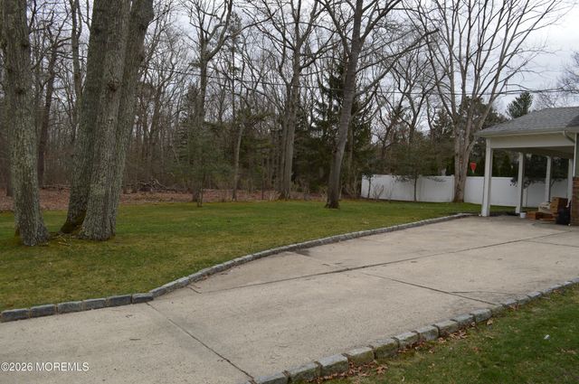 211 Wells Mills Road, Waretown, NJ 08758