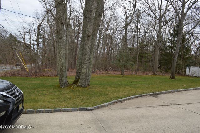 211 Wells Mills Road, Waretown, NJ 08758