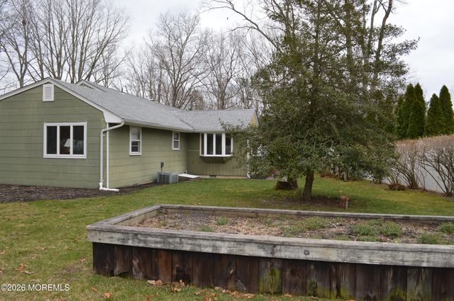 211 Wells Mills Road, Waretown, NJ 08758