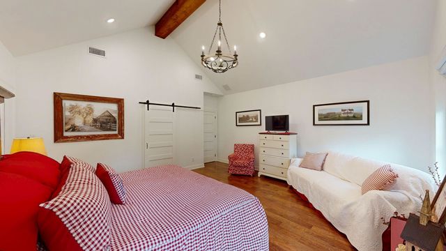 805 County Road 3802, Bullard, TX 75757
