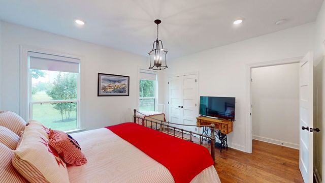 805 County Road 3802, Bullard, TX 75757