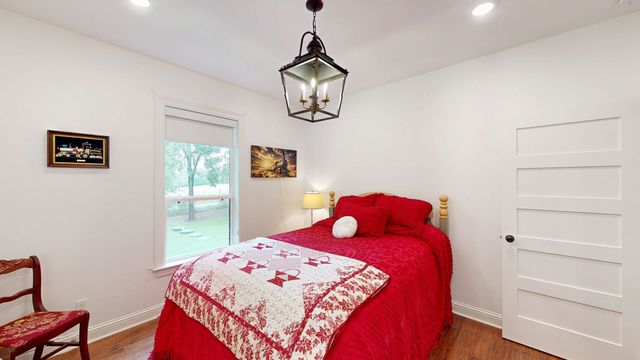 805 County Road 3802, Bullard, TX 75757