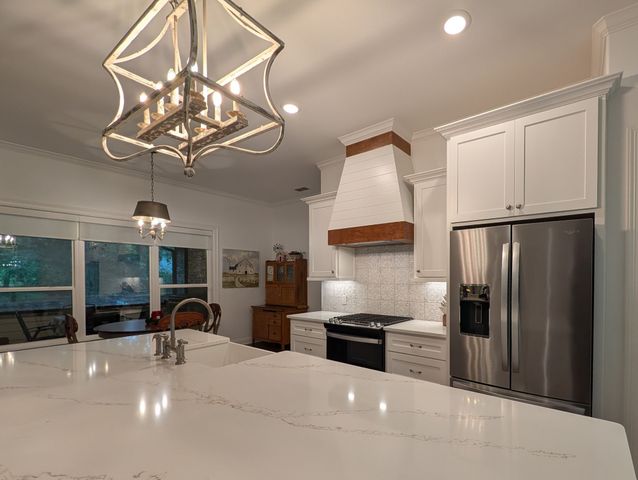 805 County Road 3802, Bullard, TX 75757