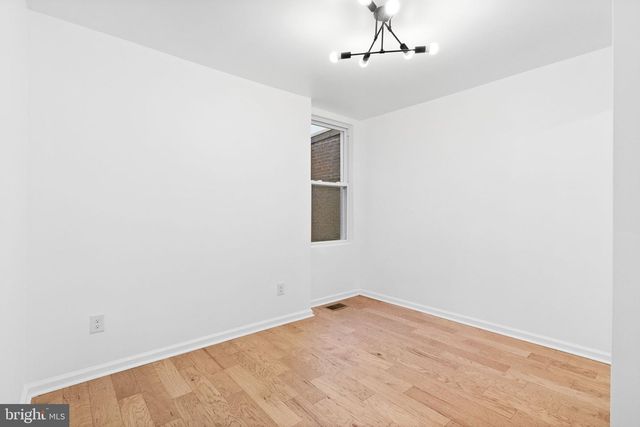 7331 E WALNUT LN, Philadelphia, PA 19138