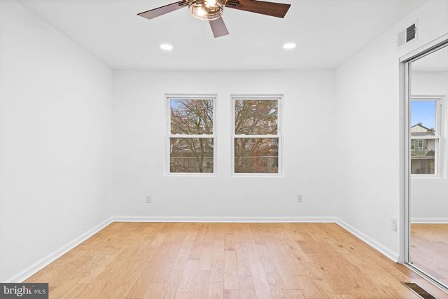 7331 E WALNUT LN, Philadelphia, PA 19138