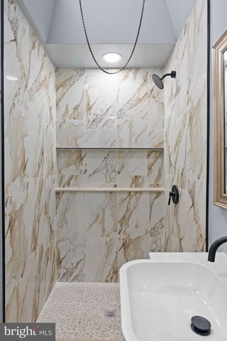 7331 E WALNUT LN, Philadelphia, PA 19138