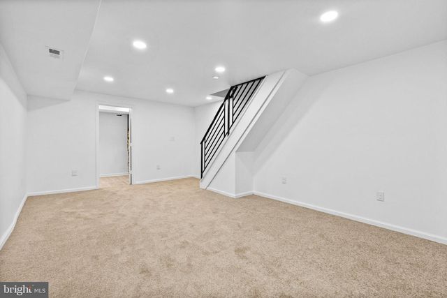 7331 E WALNUT LN, Philadelphia, PA 19138