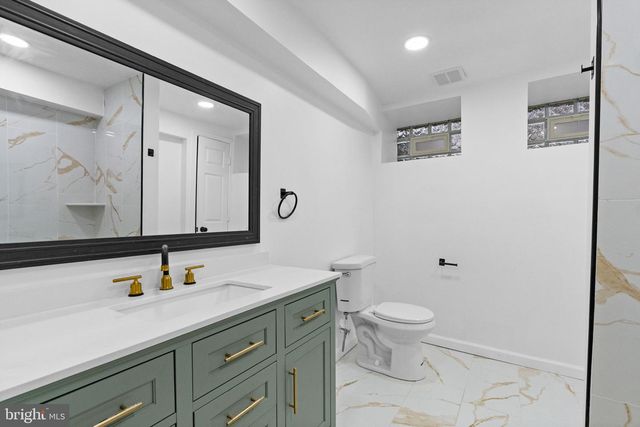 7331 E WALNUT LN, Philadelphia, PA 19138