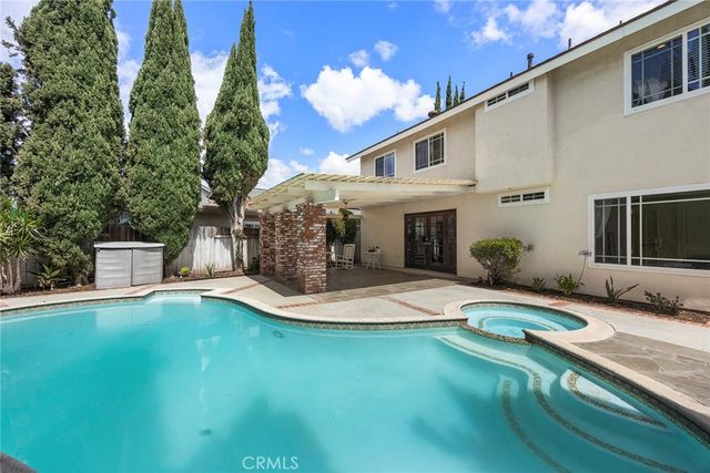 4962 E Glenview, Anaheim, CA 92807