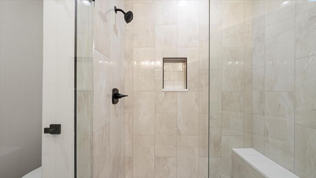 1374 Kalani Ct, West Richland, WA 99353