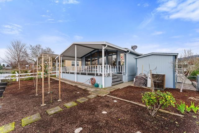 183 Kingsley Drive, Grants Pass, OR 97526