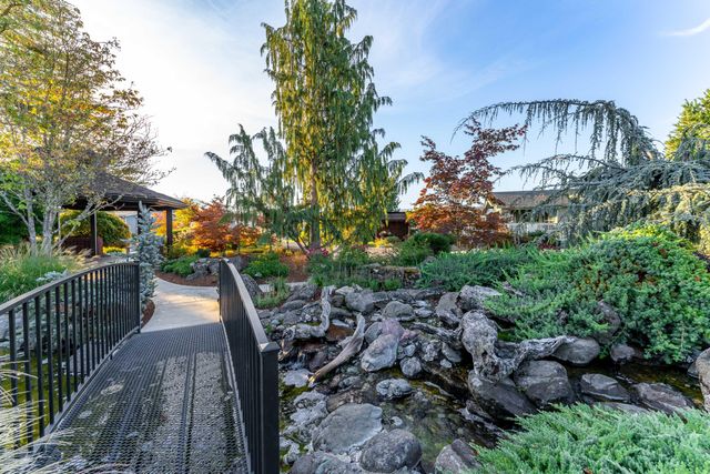 183 Kingsley Drive, Grants Pass, OR 97526