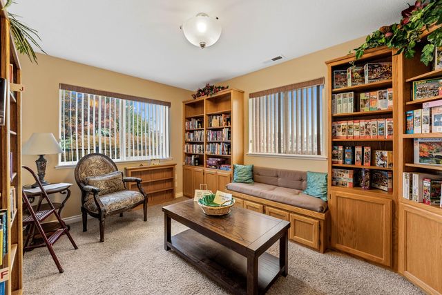 183 Kingsley Drive, Grants Pass, OR 97526