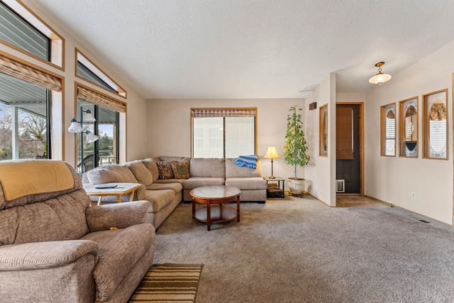 183 Kingsley Drive, Grants Pass, OR 97526