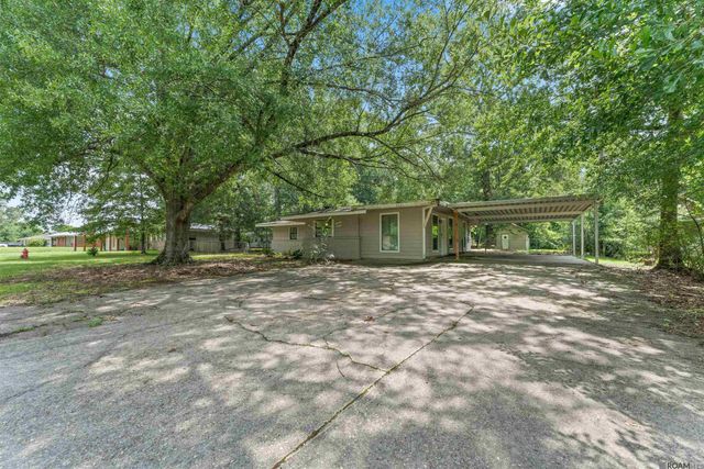 2060 S Woodcrest St, Denham Springs, LA 70726