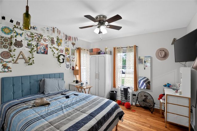 624 Chamberlain St, Corpus Christi, TX 78404