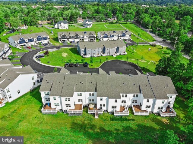 50 ROSE HILL WAY, Aston, PA 19014