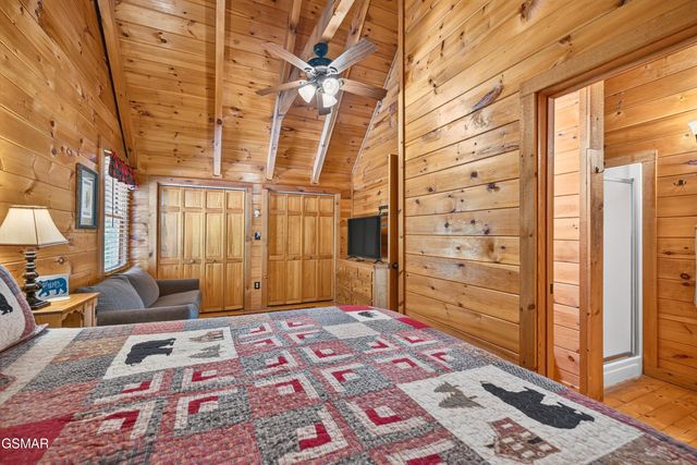 550 Wildwood Forest Way, Sevierville, TN 37876