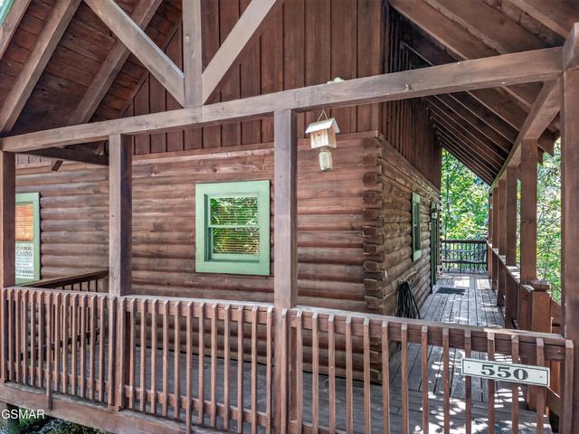 550 Wildwood Forest Way, Sevierville, TN 37876