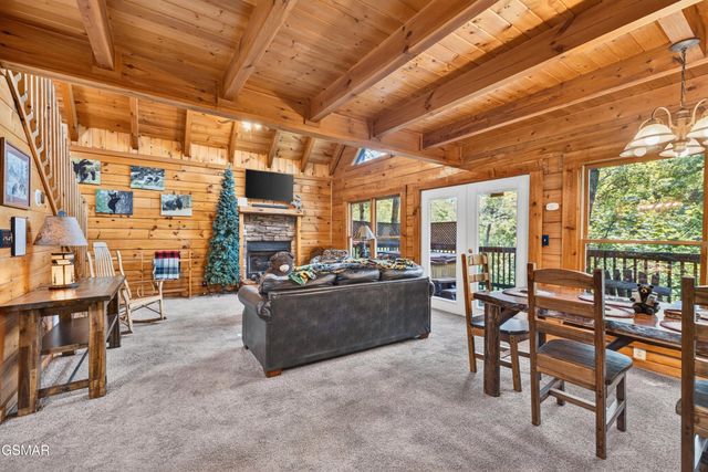 550 Wildwood Forest Way, Sevierville, TN 37876